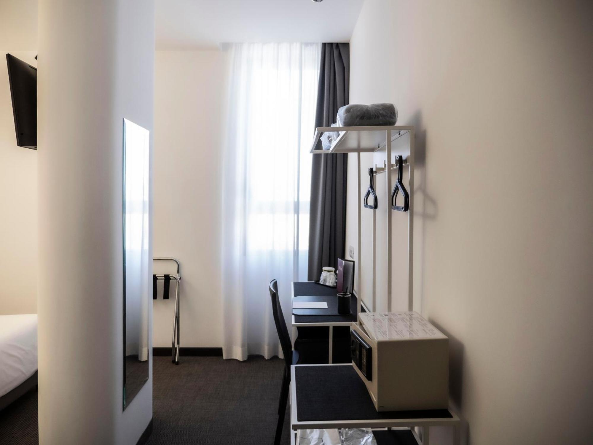 Loto Business Hotel Rome Luaran gambar